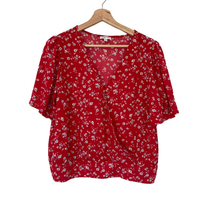 REITMANS SIGNATURE RED/NAVY BLUE DITSY FLORAL WRAP STYLE PUFFED SLVD BLOUSE. L